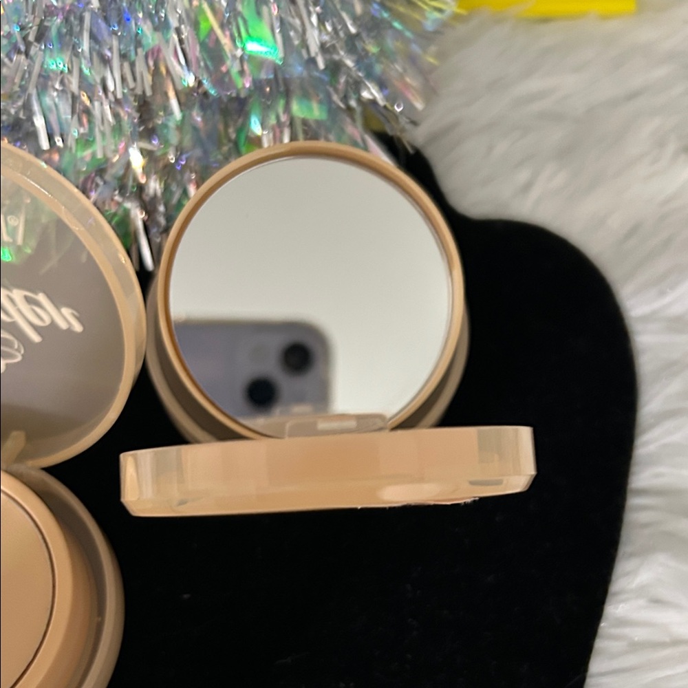 Setting Powder - Cream - Picture 4 of 4